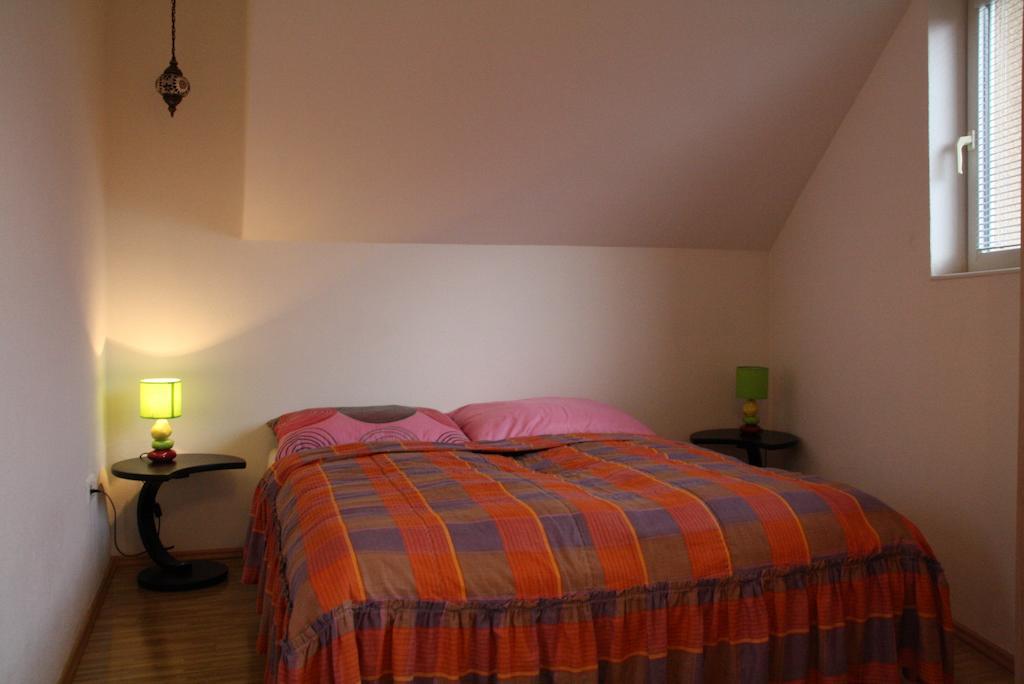 Apartments Town Center SJJ Habitación foto